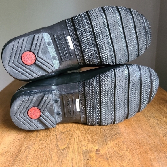 Hunter Tall Original Gloss Rain Boots - Picture 10 of 13